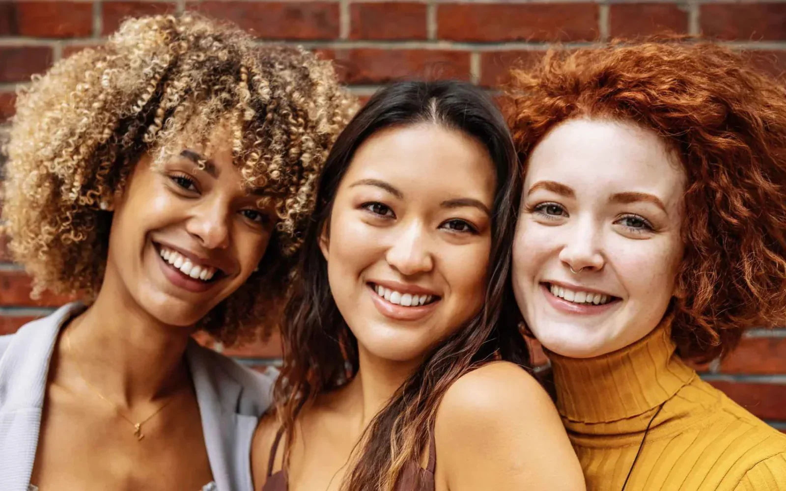 Hair types: Curly, wavy, straight & coily hair