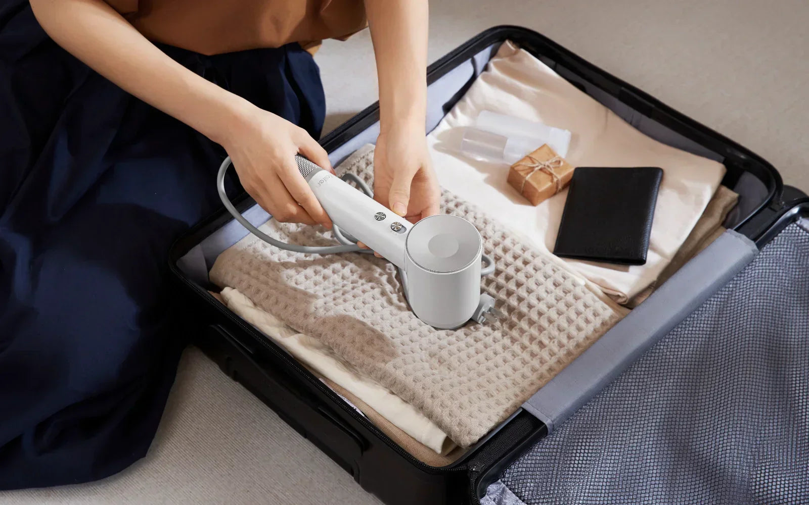 Laifen’s portable hair dryer buying guide: Key features to think about